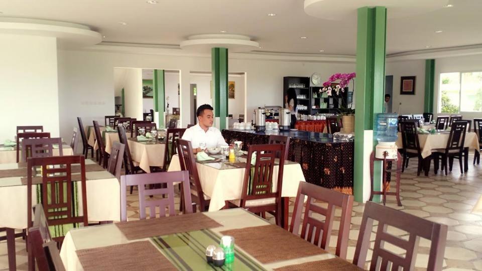 Graha Widjaja Hotell Puncak Exteriör bild