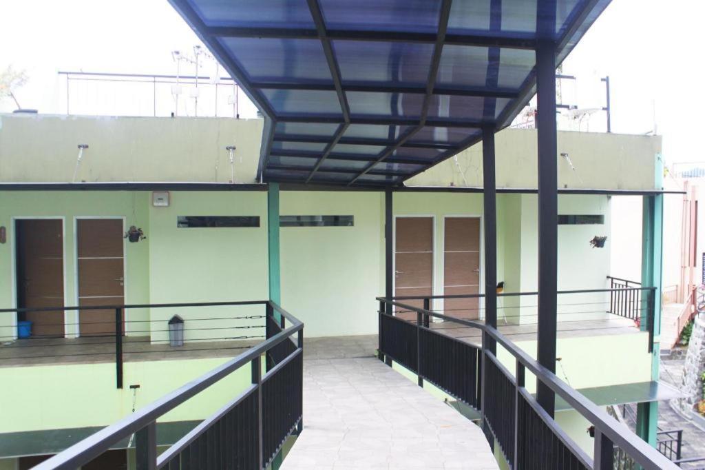 Graha Widjaja Hotell Puncak Exteriör bild